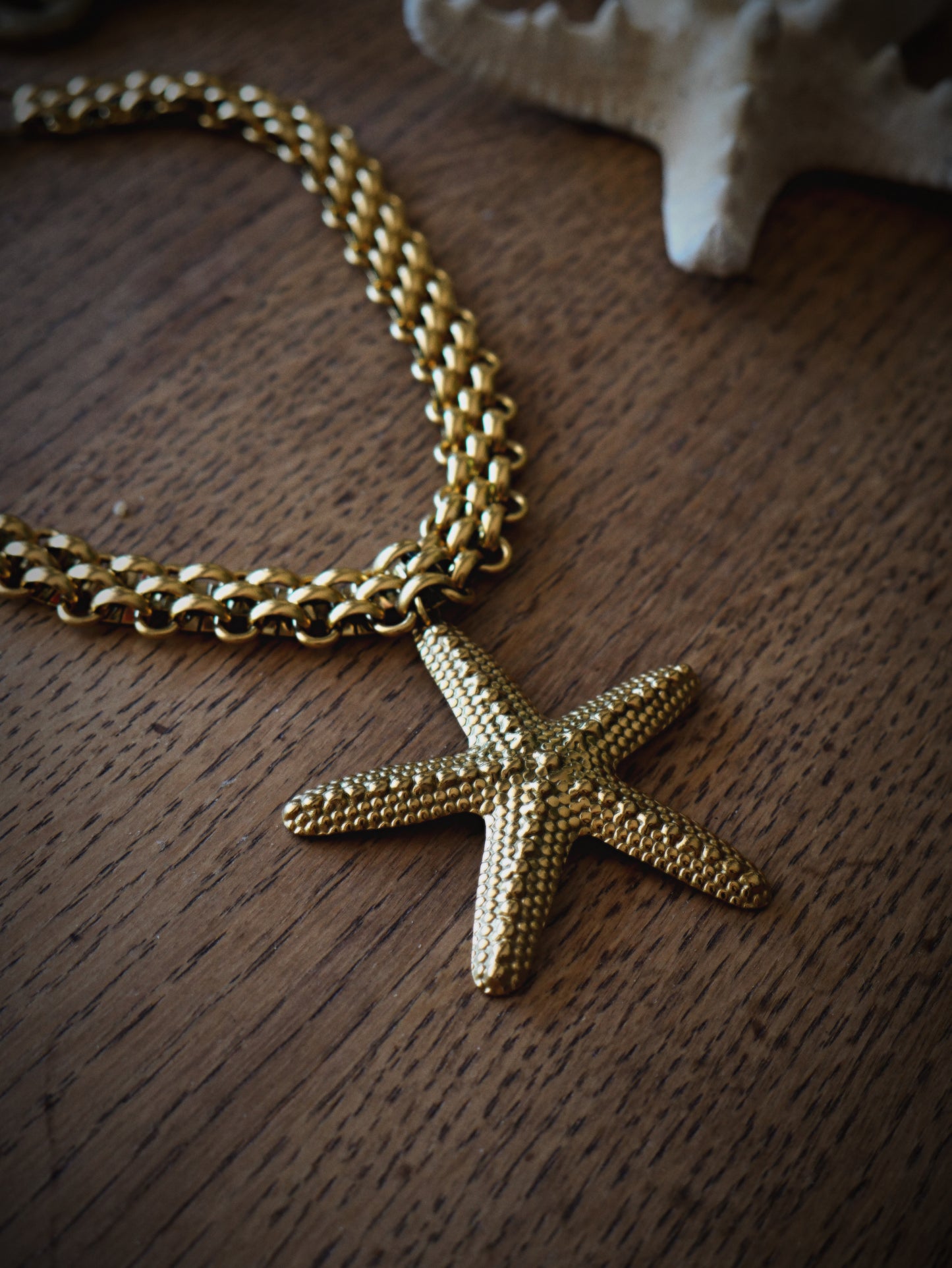 COLLIER | Aloha